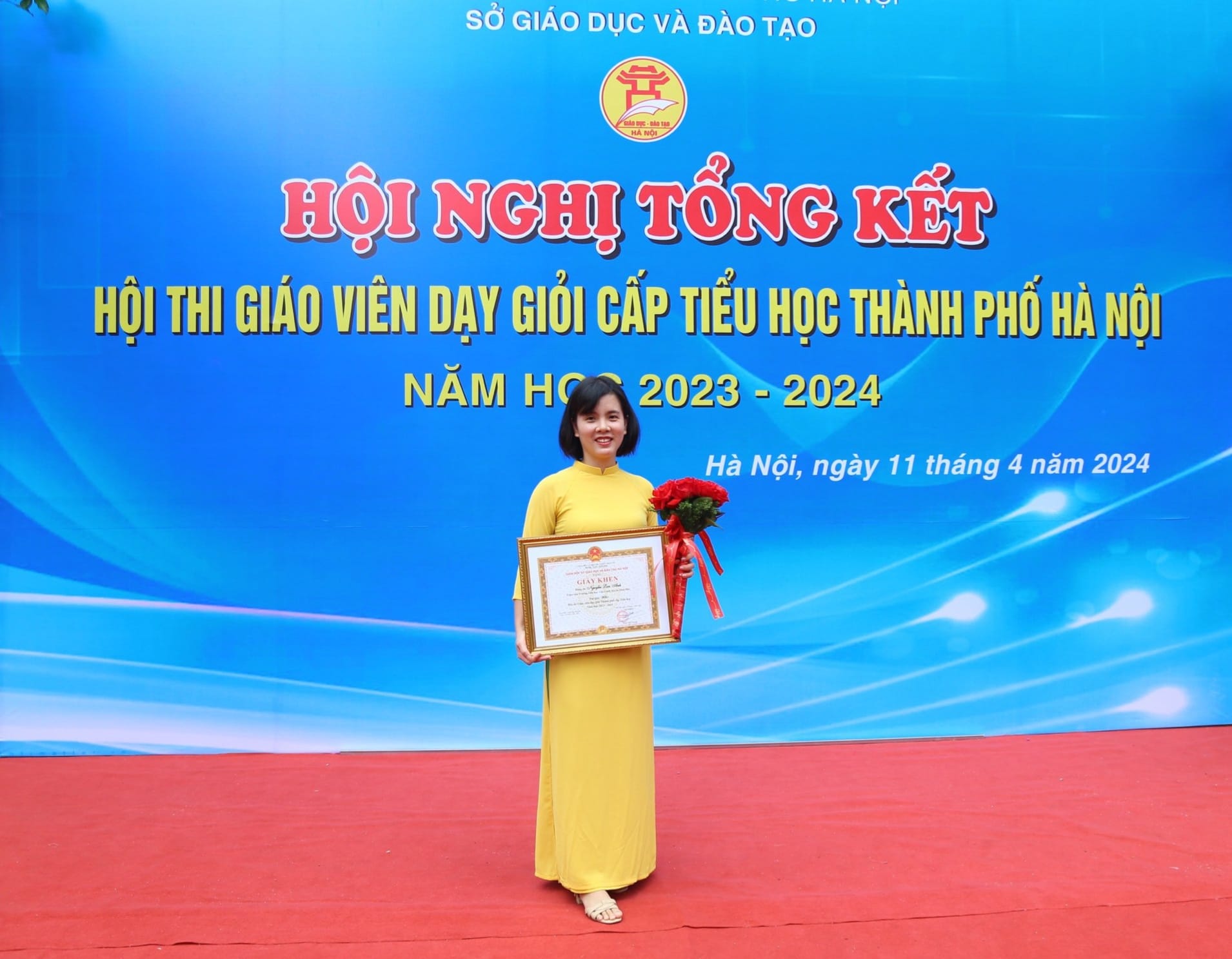 Cô giáo Nguyễn Lan Anh đạt giải Nhì Hội thi Giáo viên giỏi cấp Thành phố Hà Nội năm học 2023 - 2024